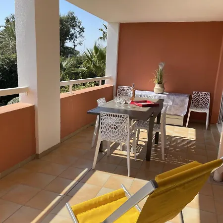 Appart Vue Mer A 50 M Des Plages La Garonnette-Plage